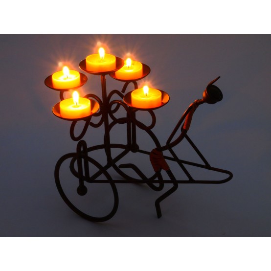 Svícen kovový, muž s rikšou, 5 svíček