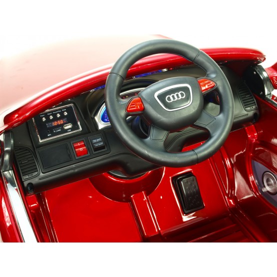 Licenční Audi Q7 s 2.4G dálkovým ovládáním, FM rádiem, odpružením náprav, LED světly, ČERVENÉ