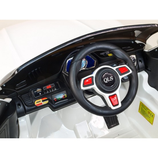 SUV Kajene NEW s 2.4G dálkovým ovládáním, odpružení náprav, otvíratelné dveře, FM rádio, 12V, BÍLÉ